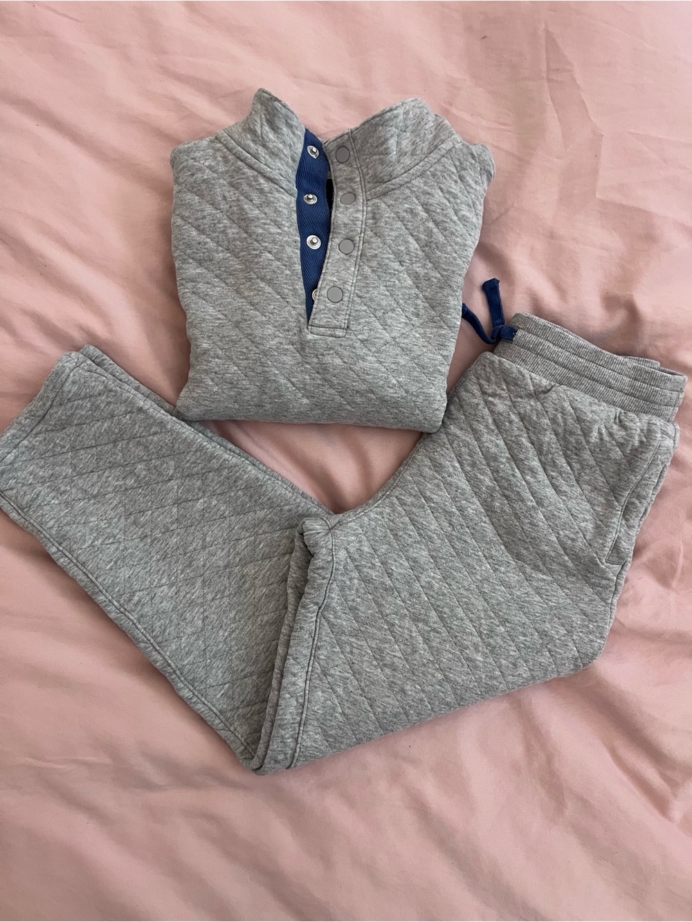 Size 8 Kid’s Gray Malin x Janie and Jack "Getaway" Quilted Sweatsuit